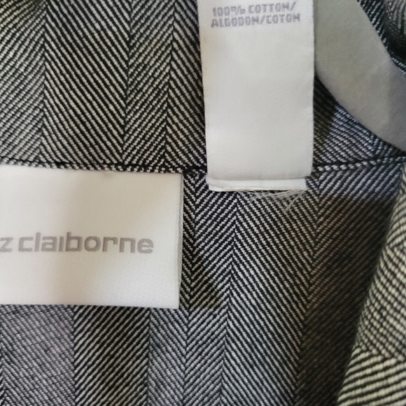 Liz Clairbone Womens Gray Denim Jacket - Picture 4 of 16